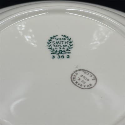 Taylor Smith Taylor TST 1865 Ivory Bowls 7 3/4" with Gold Trim Set of 2 - Thumbnail 4