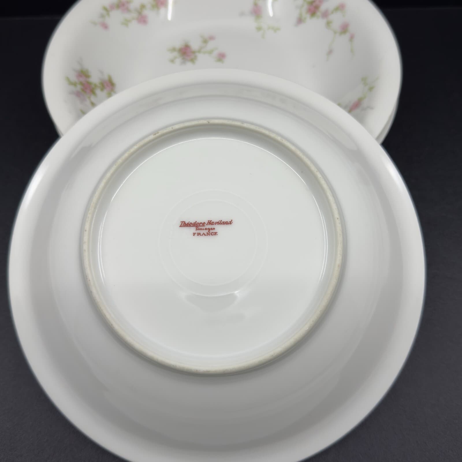 Theodore Haviland Pink Spray 7 1/2" Soup Bowls ( Set of 3) - Thumbnail 3
