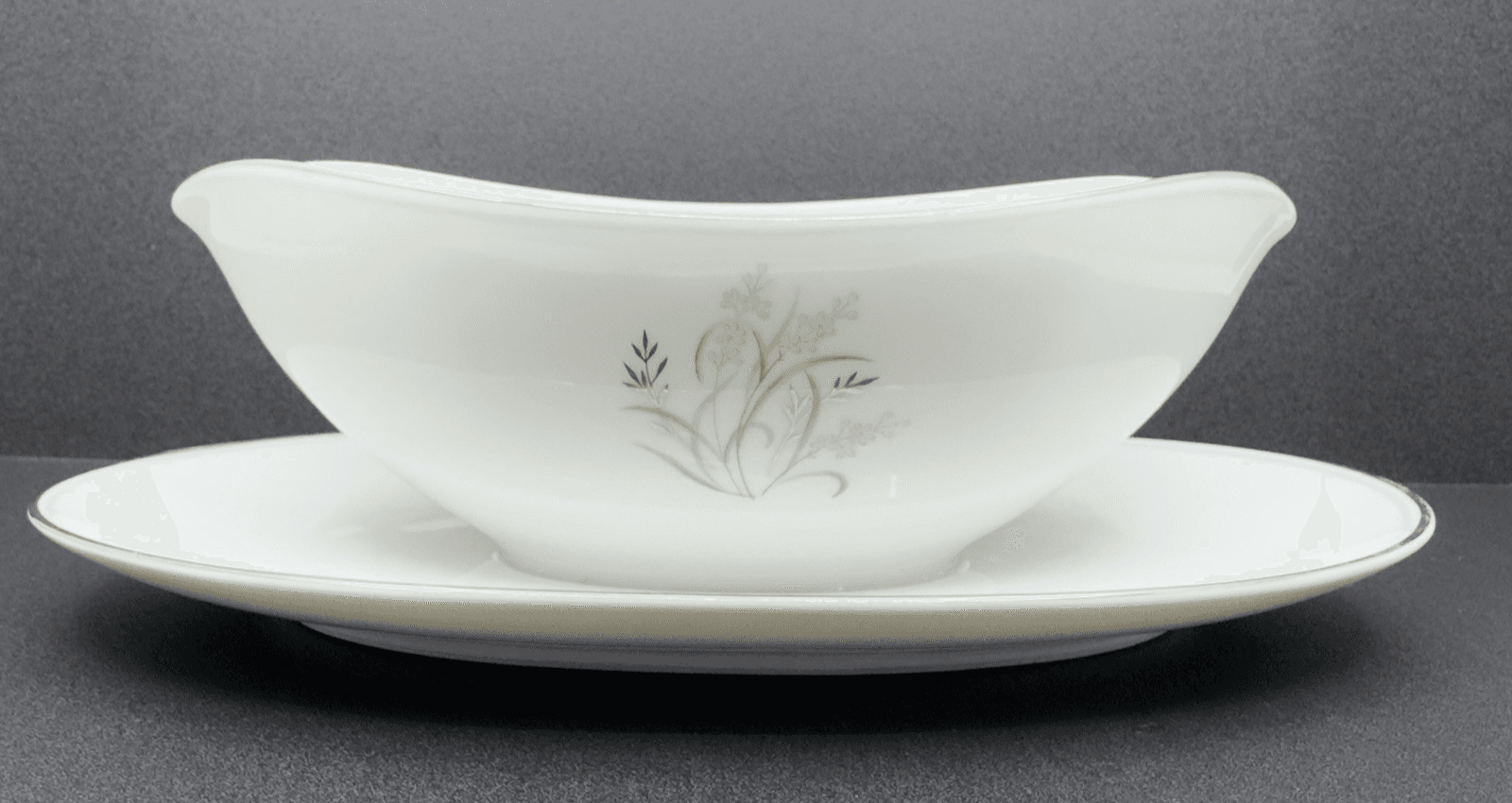 Noritake China Taryn Sauce Boat w/ Attached Underplate 5912 - Image 1