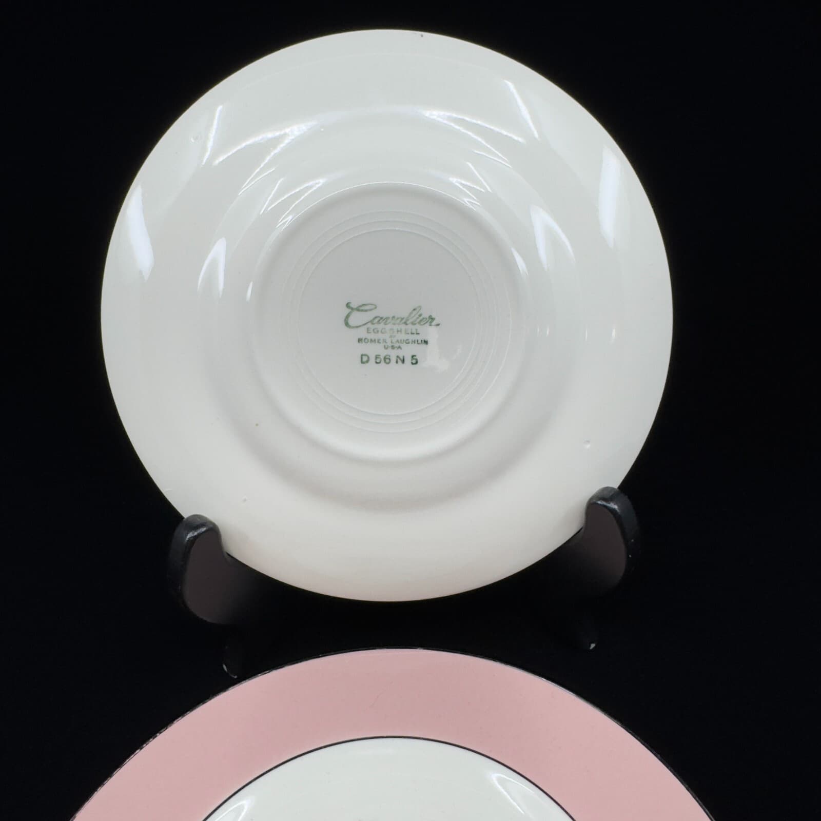 Homer Laughlin Barclay Cavalier Eggshell 6 1/4" Bread Plates Set of 2 - Thumbnail 2