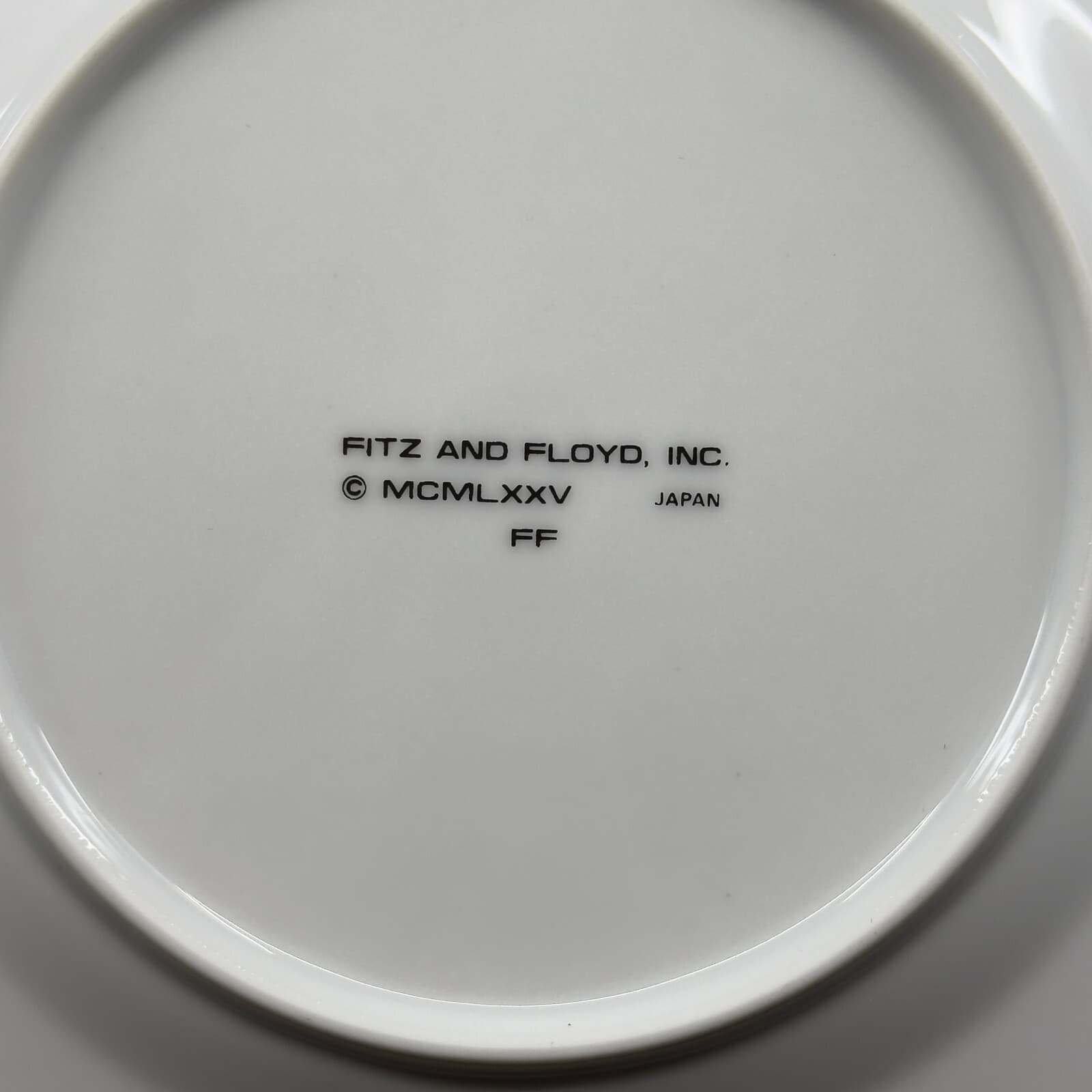 Fitz and Floyd Rondelet Peach 6 1/2" Bread and Butter Plate Set of 4 - Thumbnail 2