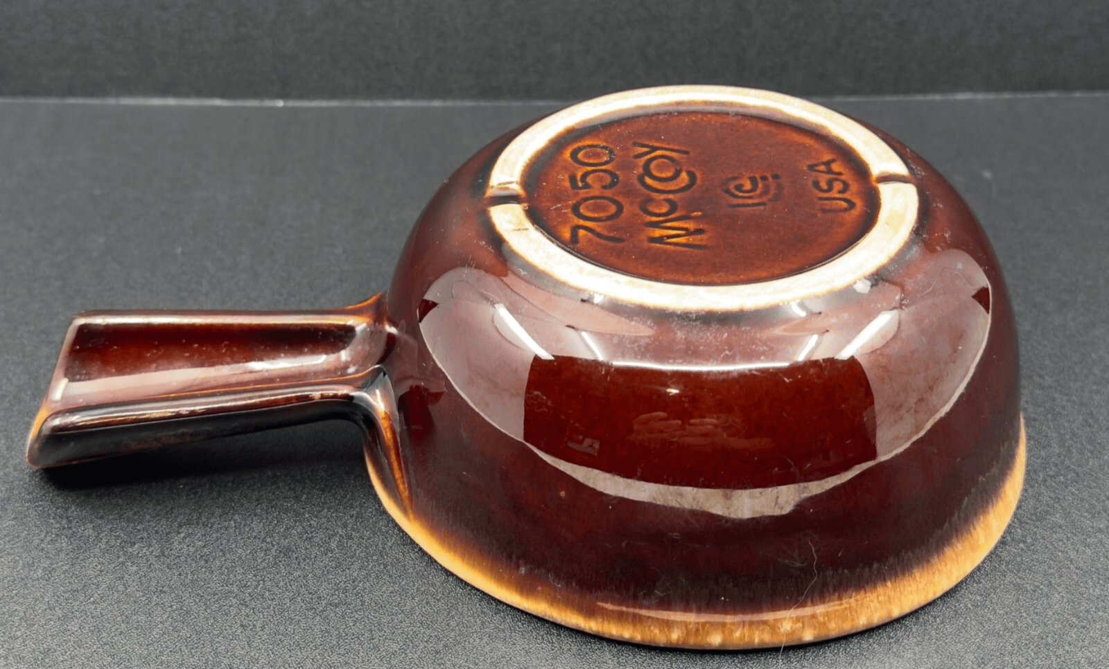 McCoy Pottery Soup Bowl with Handle #7050 French Onion/ Chili Bowl - Thumbnail 4