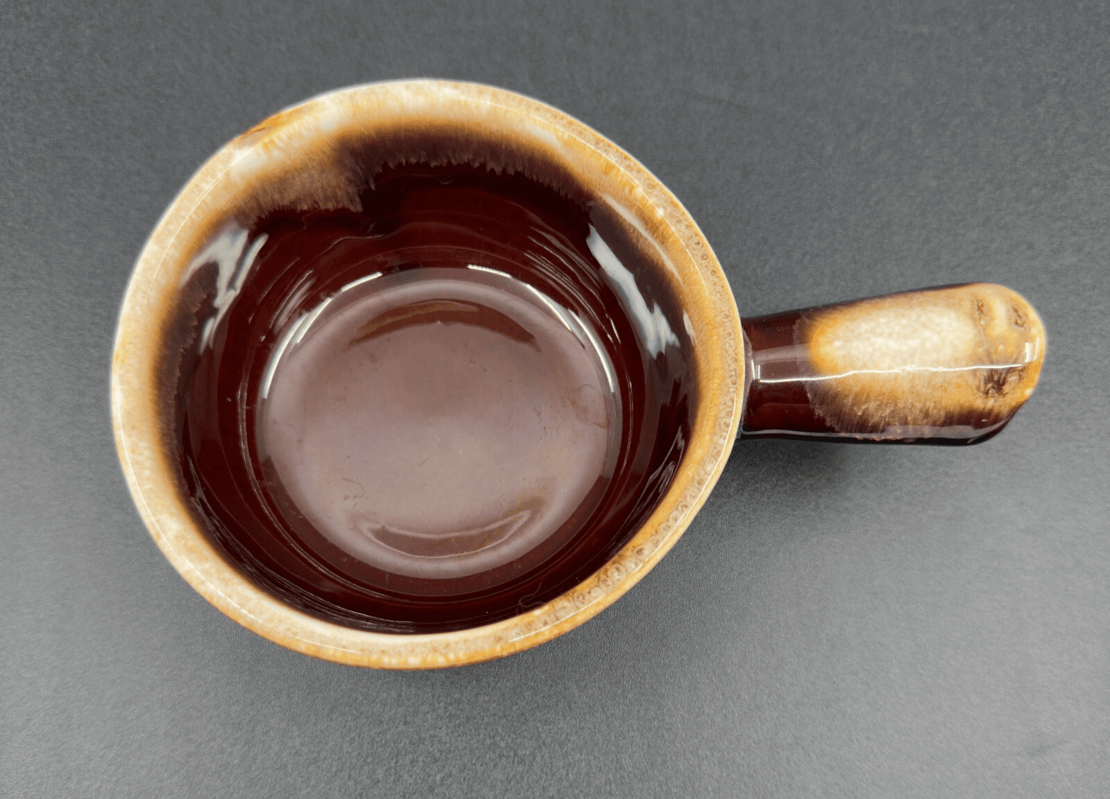McCoy Pottery Soup Bowl with Handle #7050 French Onion/ Chili Bowl - Thumbnail 2
