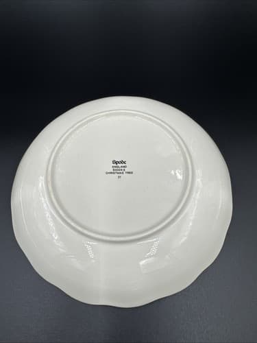 Spode Christmas Tree Green Trim Small Round Fluted Dish 6 3/4” - Thumbnail 2