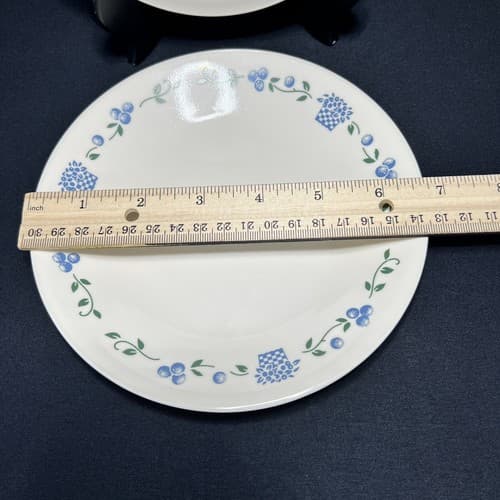 Corelle Blueberry Bouquet 6 3/4" appetizer plates set of 2 - Thumbnail 4