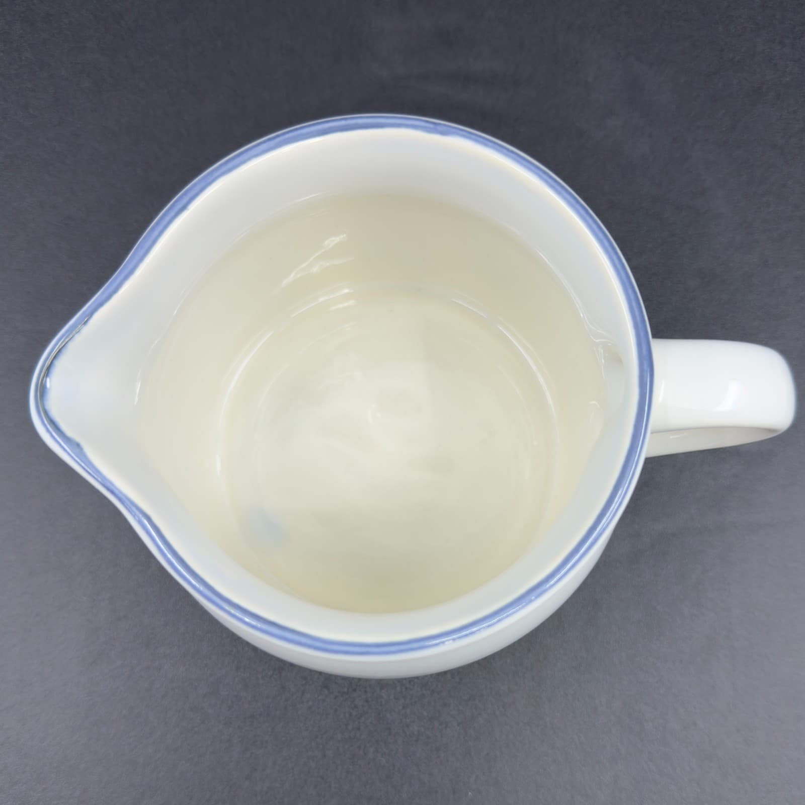 Pfaltzgraff Sky 3 1/2" Gravy Boat - Thumbnail 3