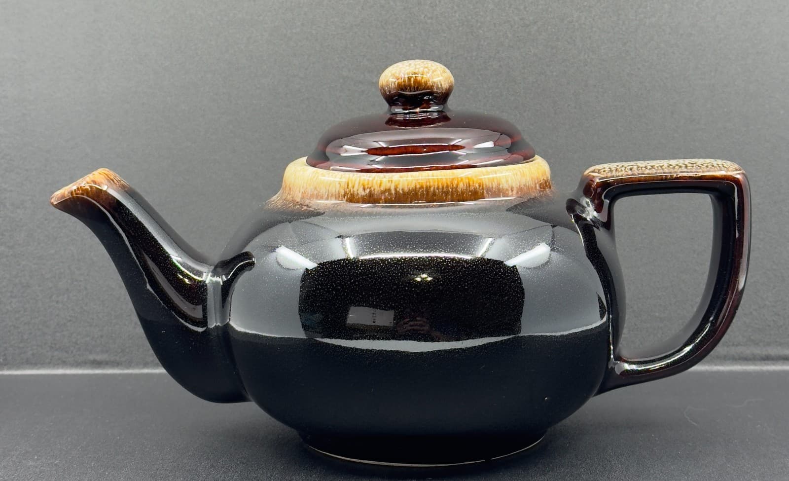 Pfaltzgraff Gourmet Brown Teapot & Lid #550 4 Cup - Thumbnail 4
