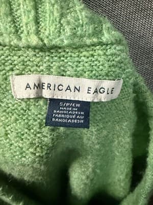 American Eagle Green Chenille Sweater Women S Crewneck Soft Cozy Knit Pullover - Thumbnail 5
