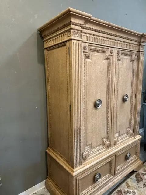 Marge Carson Entertainment Armoire With 2 Drawers And 2 Doors - Thumbnail 2