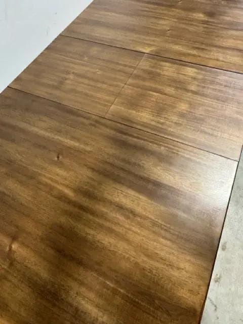 Ashley Dining Table with 18" Butterfly Leaf & 5 Chairs - Thumbnail 4