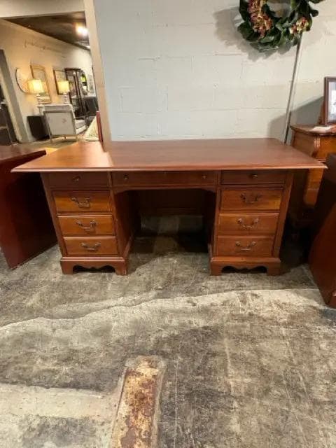 Hooker Cherry 7 Drawer Executive Desk - Image 1