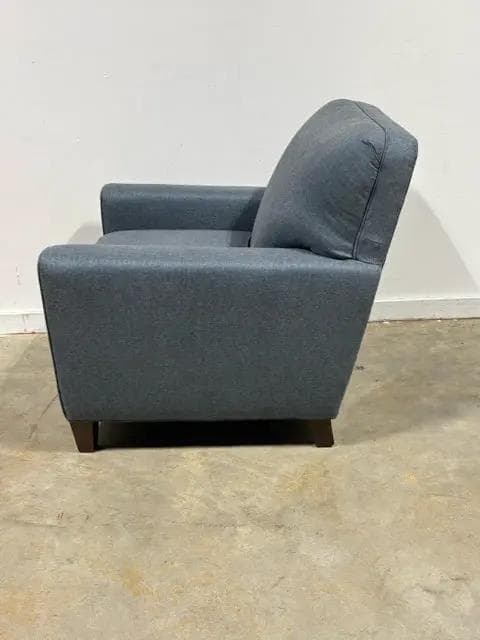 Smith Brothers Blue Living Room Chair - Thumbnail 3