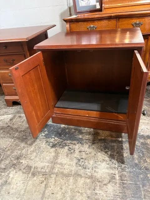 Hooker Cherry 2 Door Cabinet - Thumbnail 3