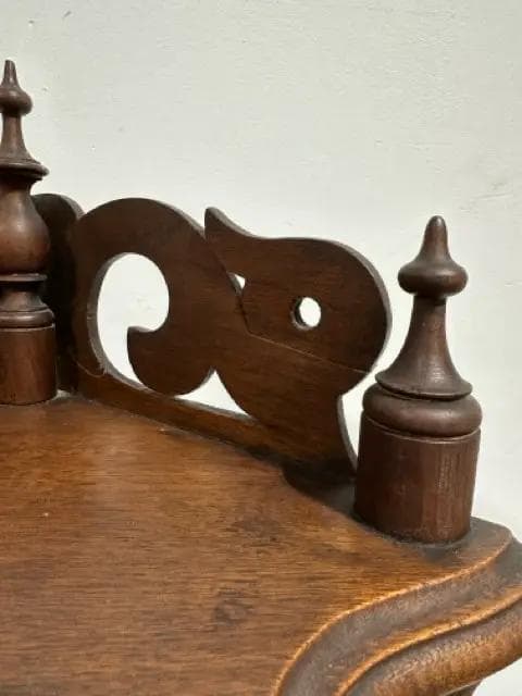 Victorian Eastlake Carved Corner Display Shelf - Thumbnail 4