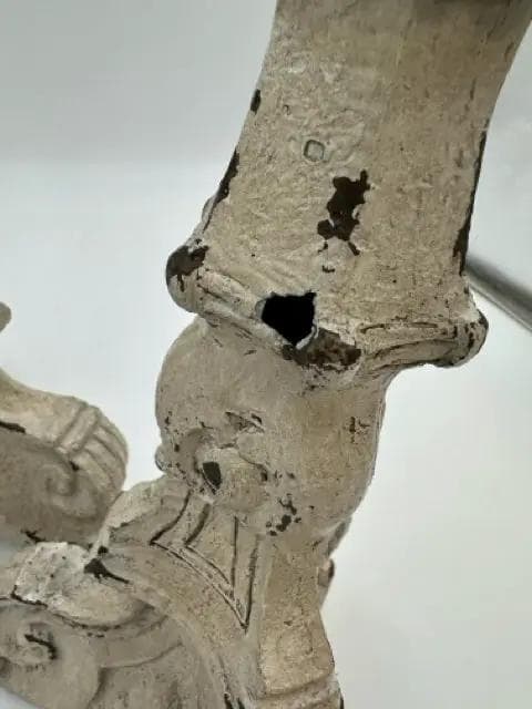 Set Of 2 White Distressed Pillar Candle Holders - Thumbnail 3