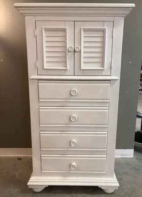 American Woodcrafters Cottage Traditions White Lingerie Chest - Image 1