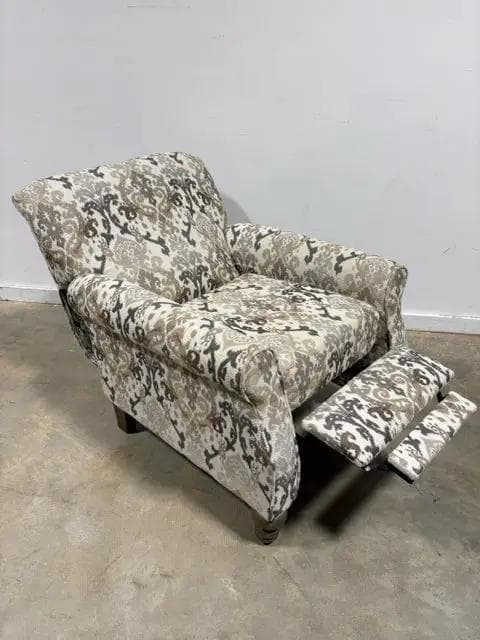 Leggett And Platt Grey, Beige And Cream Recliner - Thumbnail 3