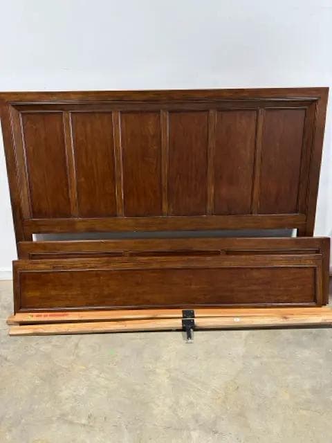 Bernhardt Origins King Bed - Image 1