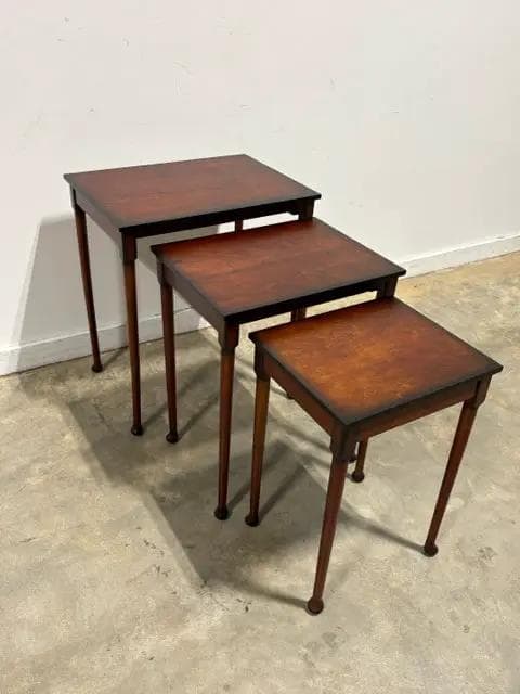 Bombay Company 3 Wooden Nesting Tables - Thumbnail 5