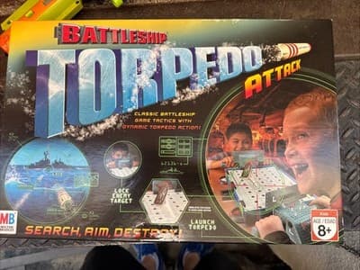 VTG NEW MILTON BRADLEY MB BATTLESHIP TORPEDO ATTACK GAME New - Image 1