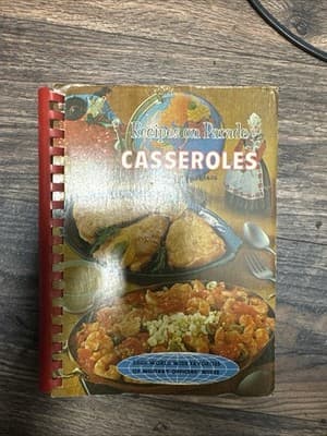 Vintage Recipes On Parade CASSEROLES International Military Wives Cookbook - Image 1