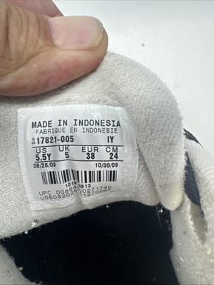 Size 5.5y - Jordan Flight 23 Black Rare - Thumbnail 8