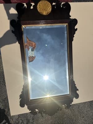 Henkel Harris Mahogany Chippendale Shell Mirror Looking Glass 36x19” - Thumbnail 9