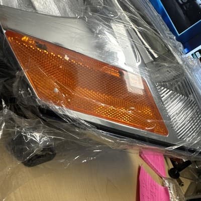 Driver Side Headlight For Honda Accord 2003-2007 Coupe Sedan - Thumbnail 2