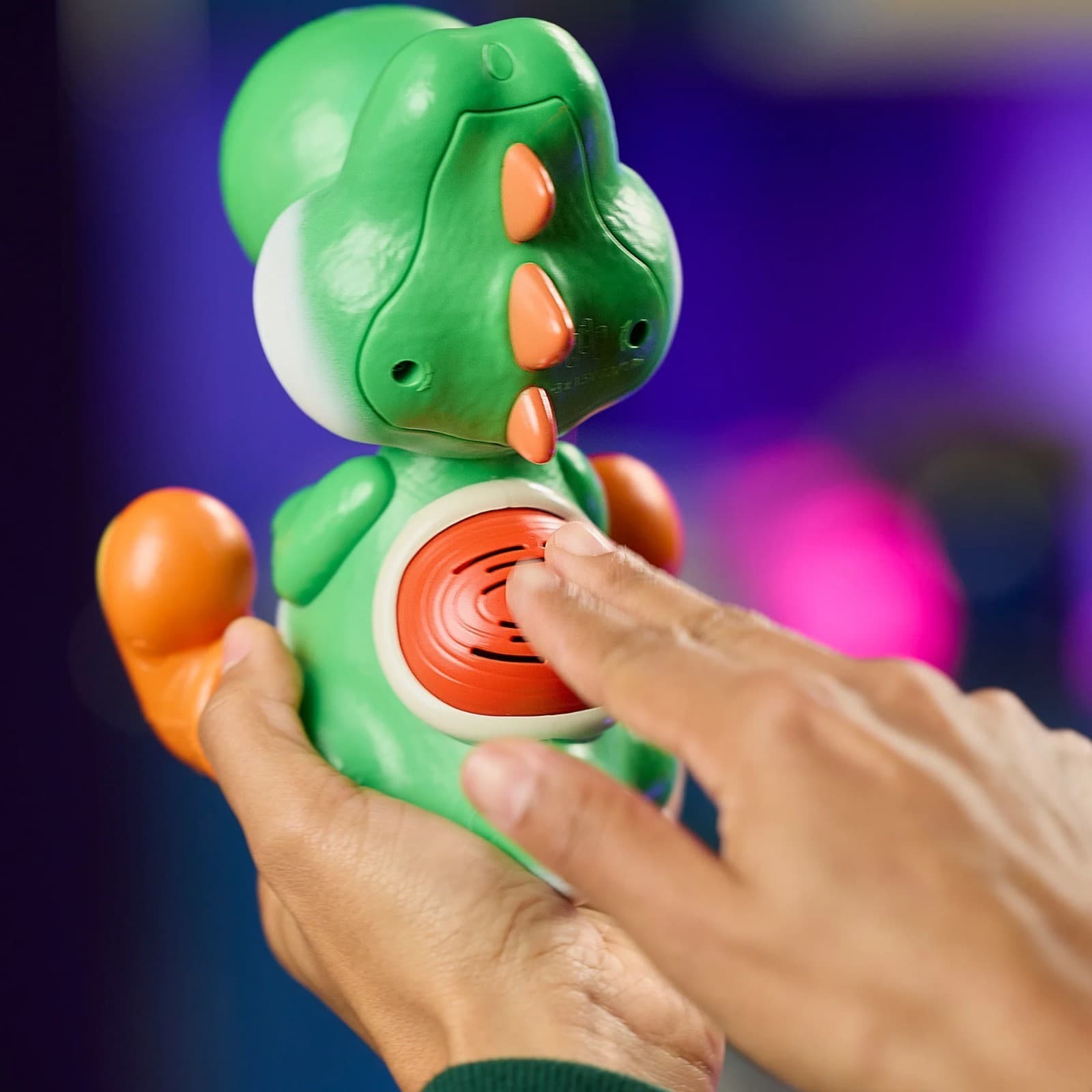 Hatchin' Yoshi the Super Mario Galaxy Movie Interactive Yoshi Figure Presale - Thumbnail 7