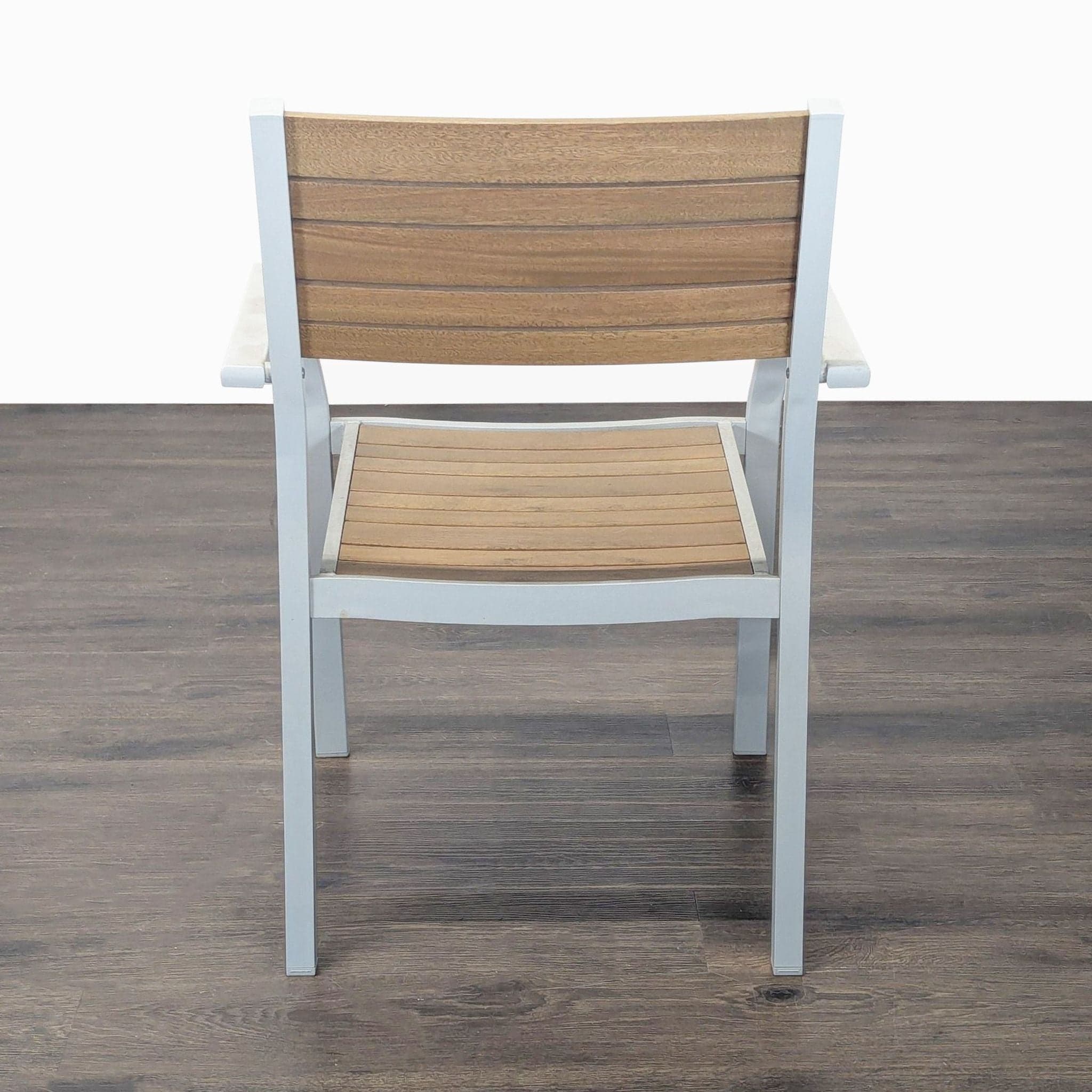 Ikea Själland Modern Outdoor/Indoor Chair with Metal Frame and Wood Panels - Thumbnail 7