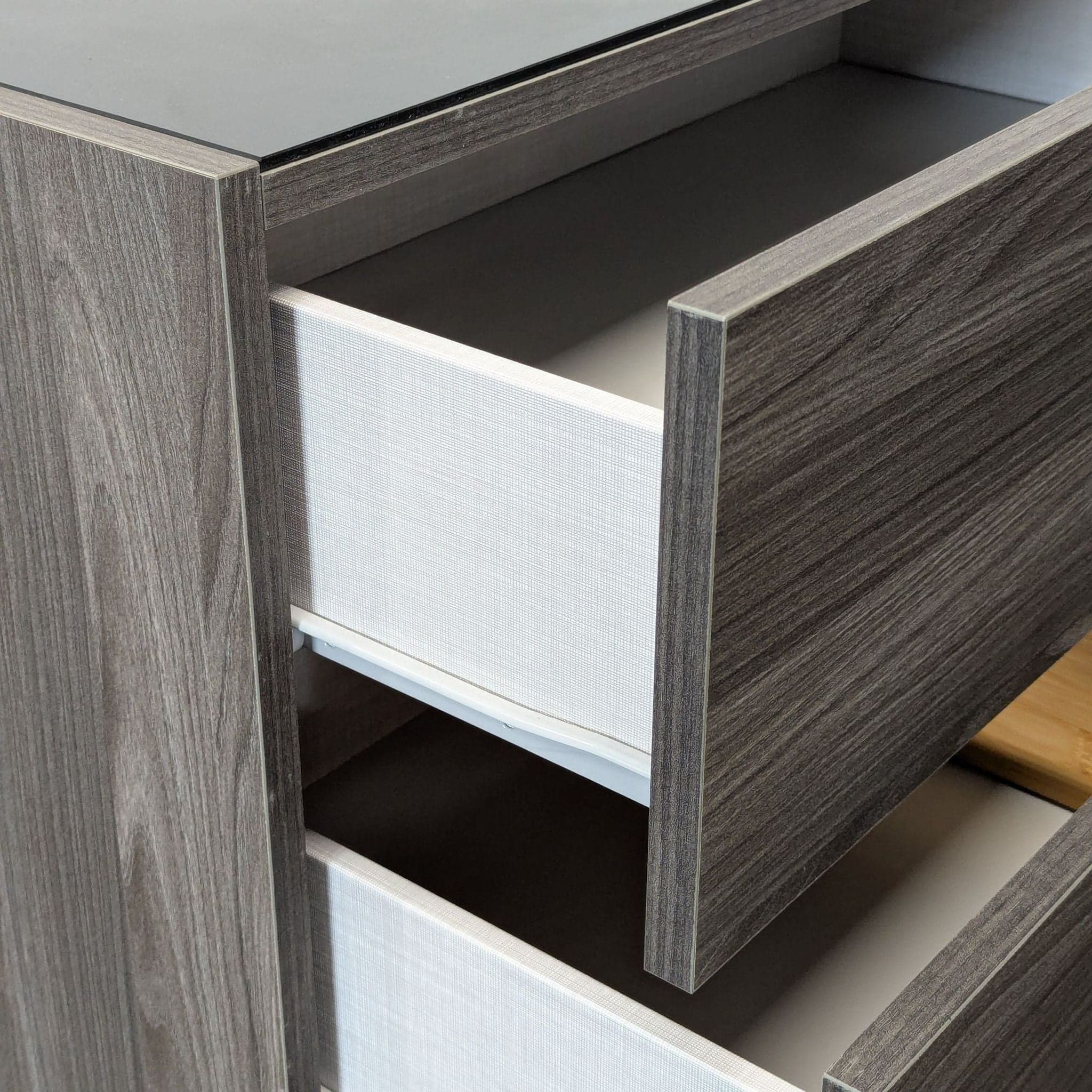 Modrest Modern 6-Drawer Dresser in Gray Wood Finish - Thumbnail 5