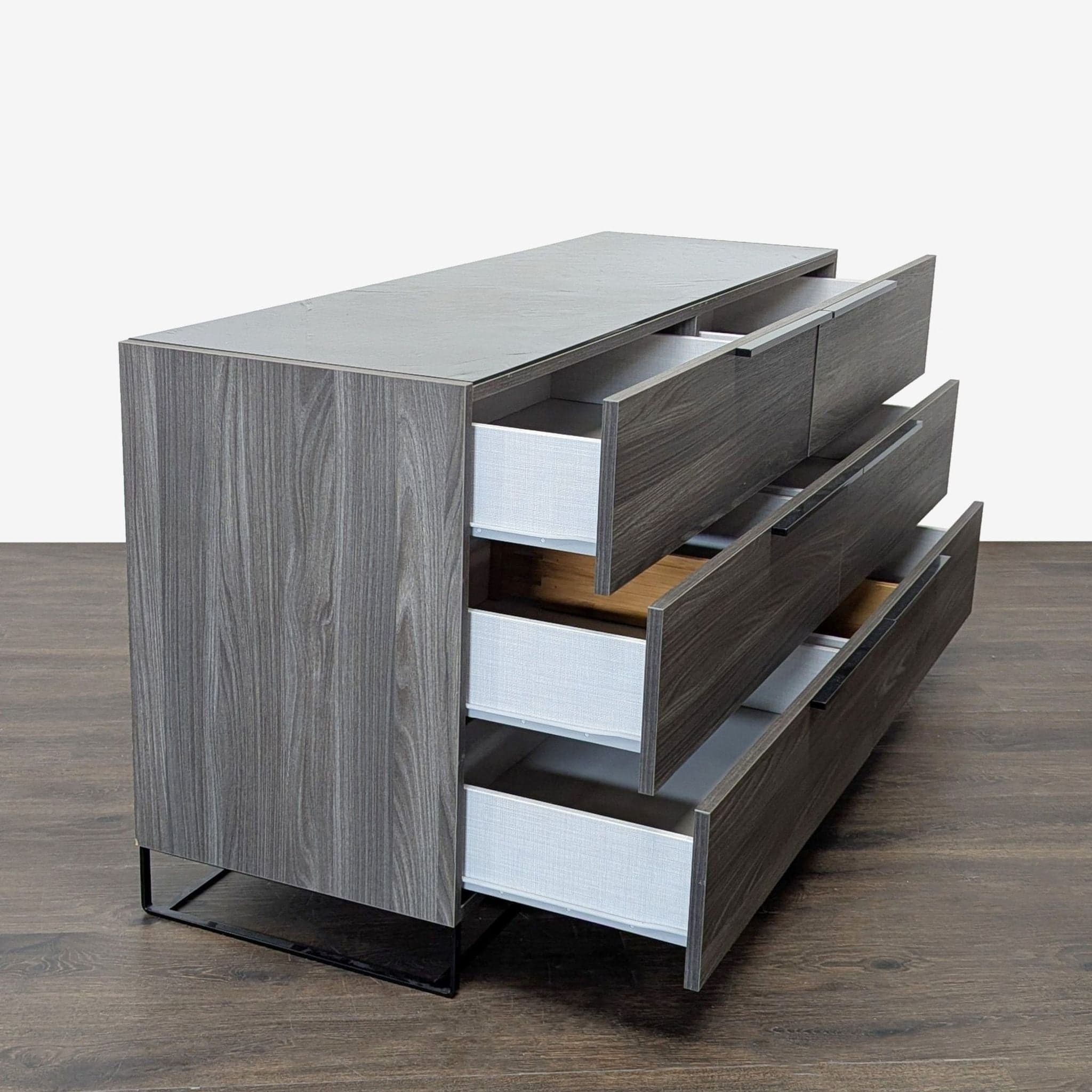 Modrest Modern 6-Drawer Dresser in Gray Wood Finish - Thumbnail 2
