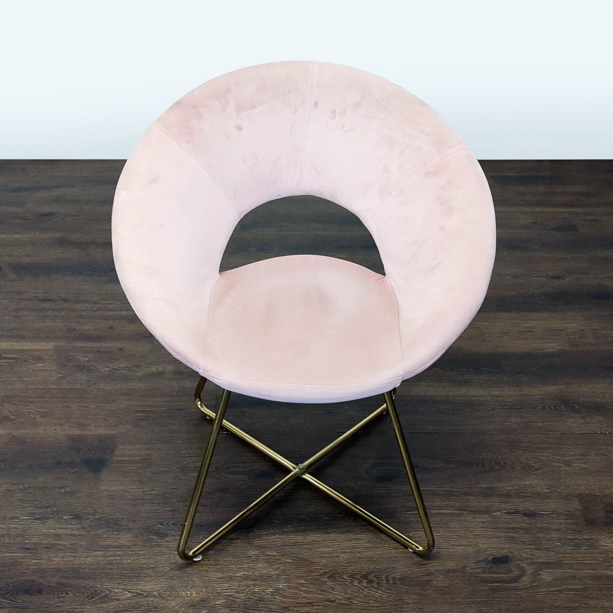Modern Pink Velvet Lounge Chair with Gold Metal Legs - Image 1
