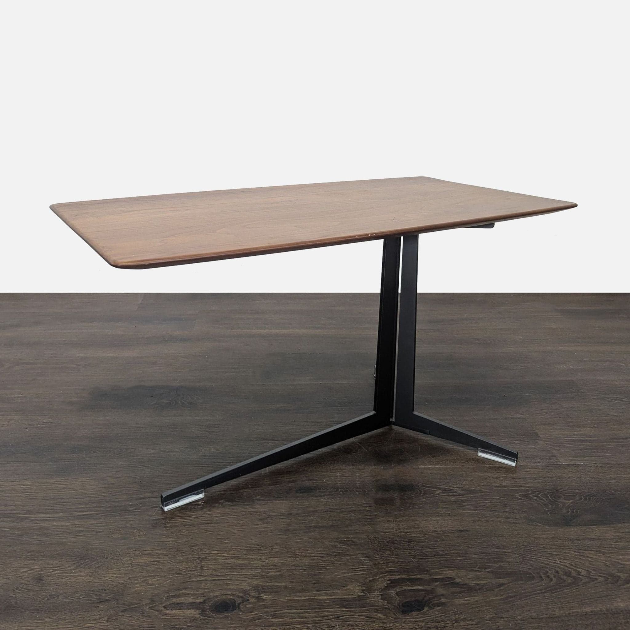 Flexform Side Table - Thumbnail 7