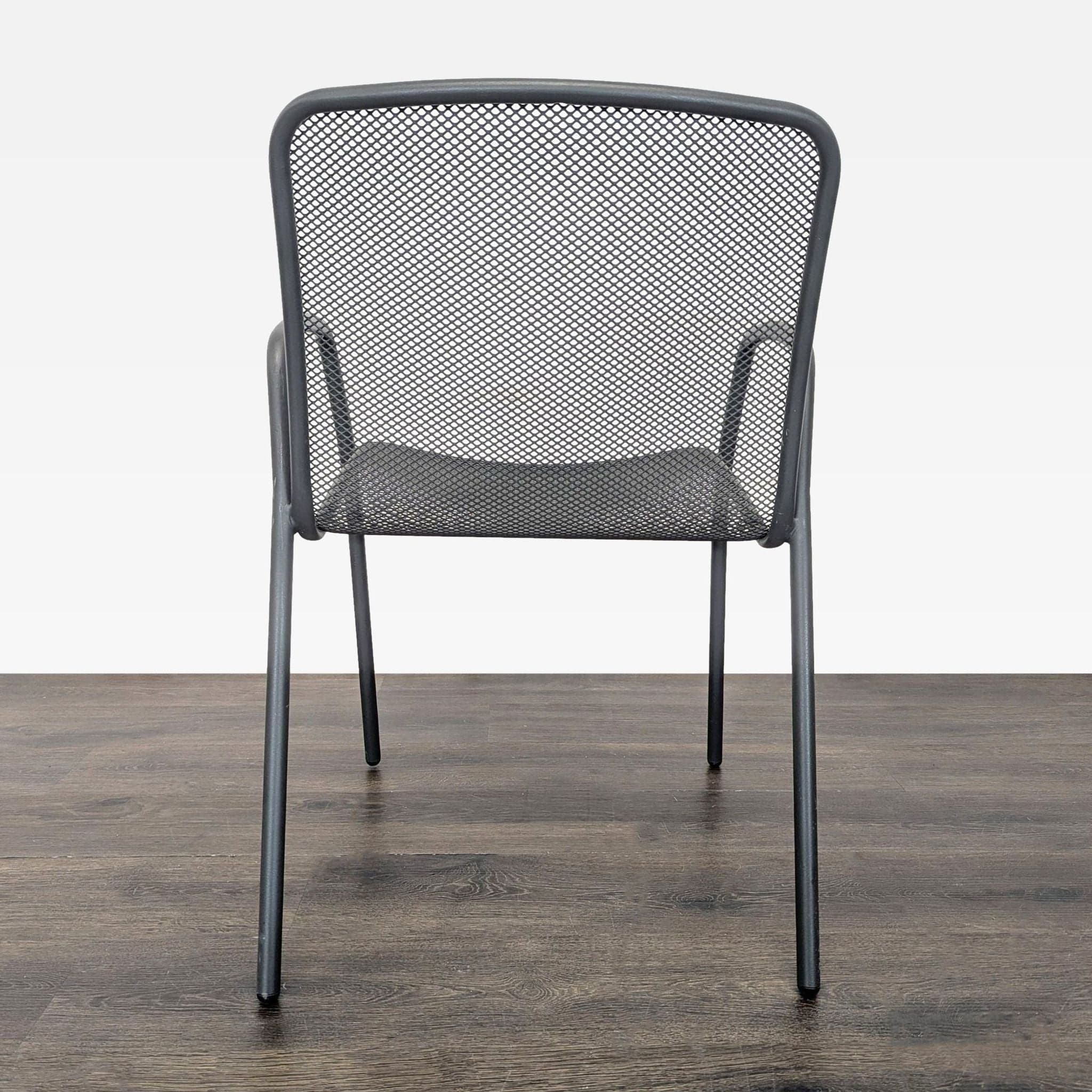 Room & Board Aruba Set of 4 Metal Mesh Armchairs - Thumbnail 3