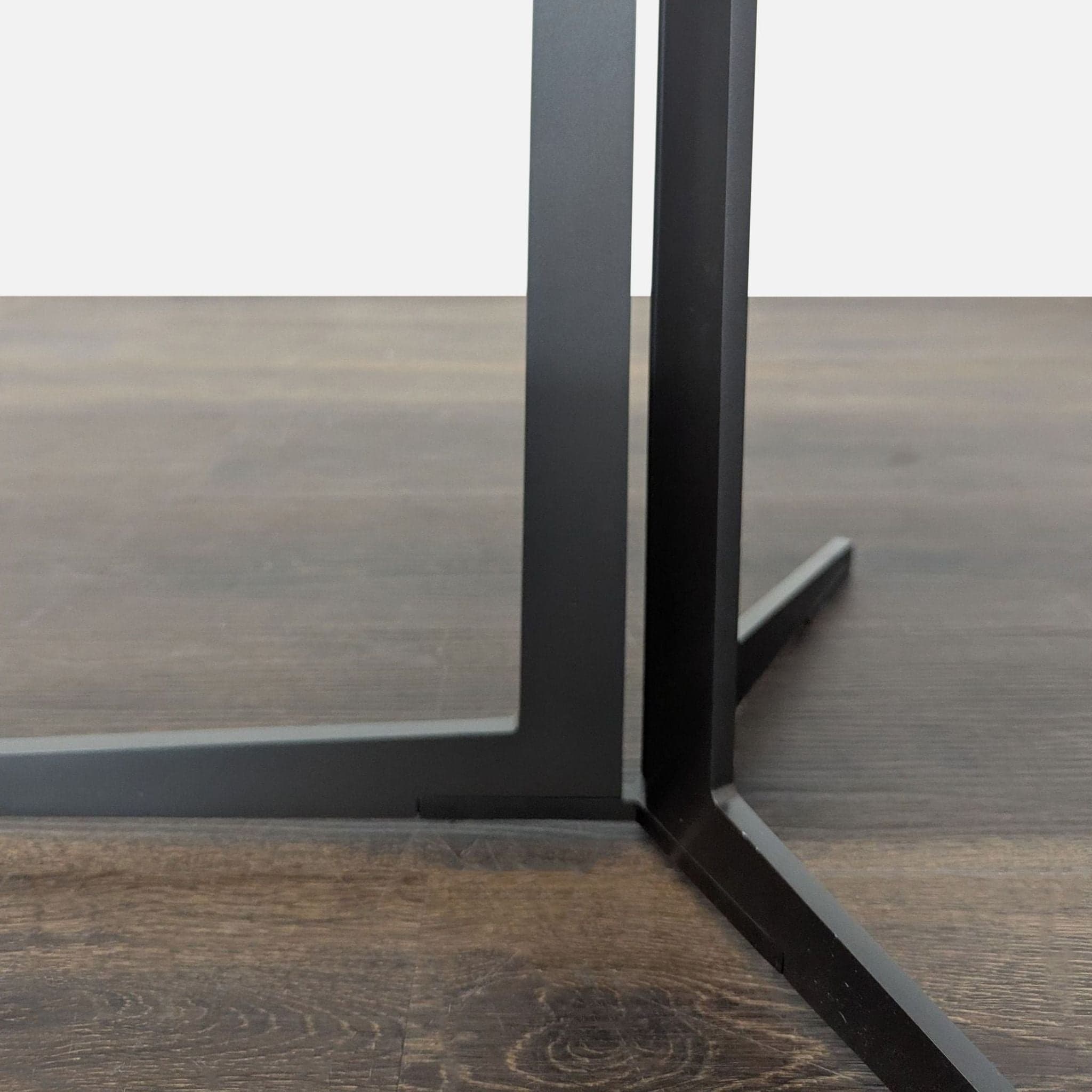 Flexform Side Table - Thumbnail 5