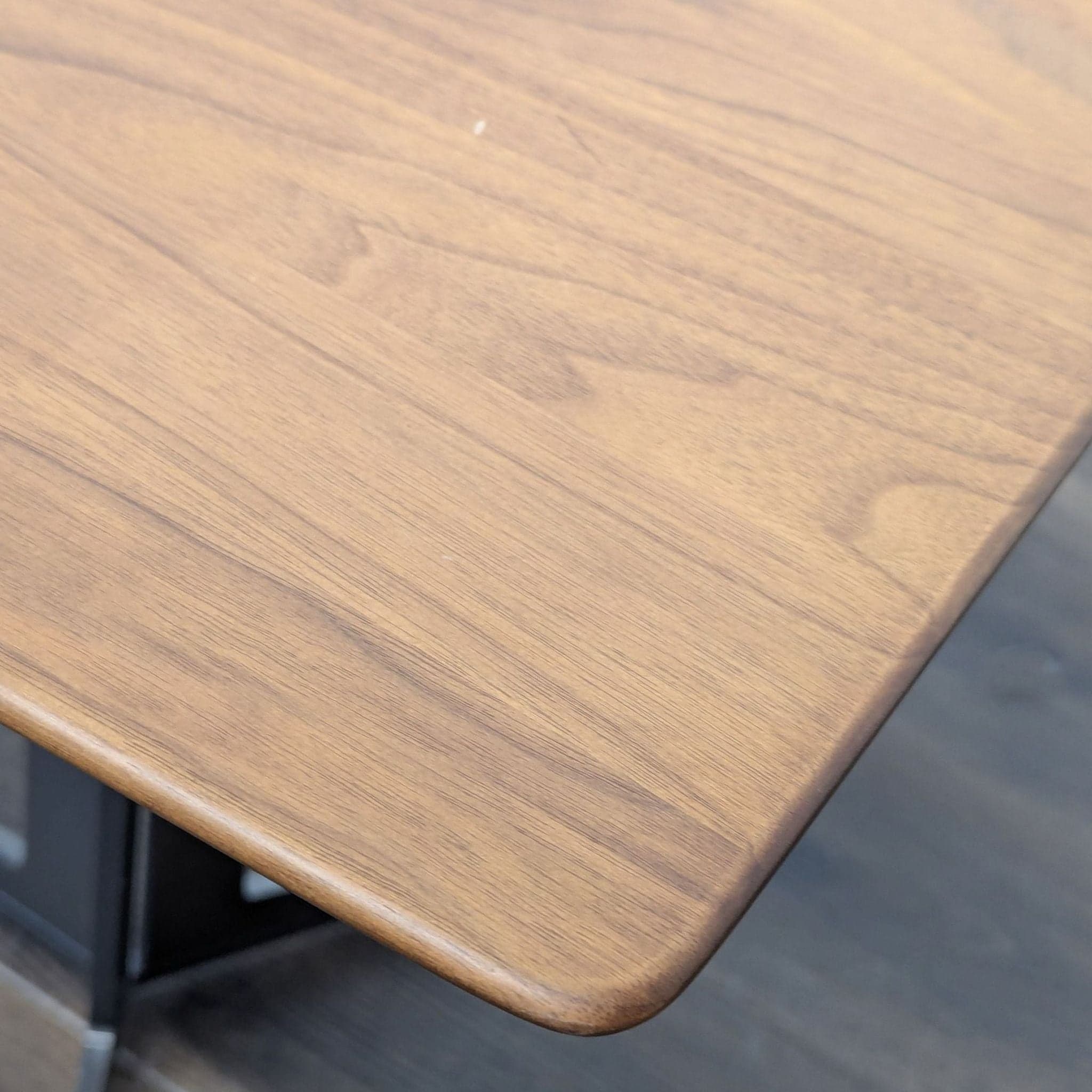 Flexform Side Table - Thumbnail 4