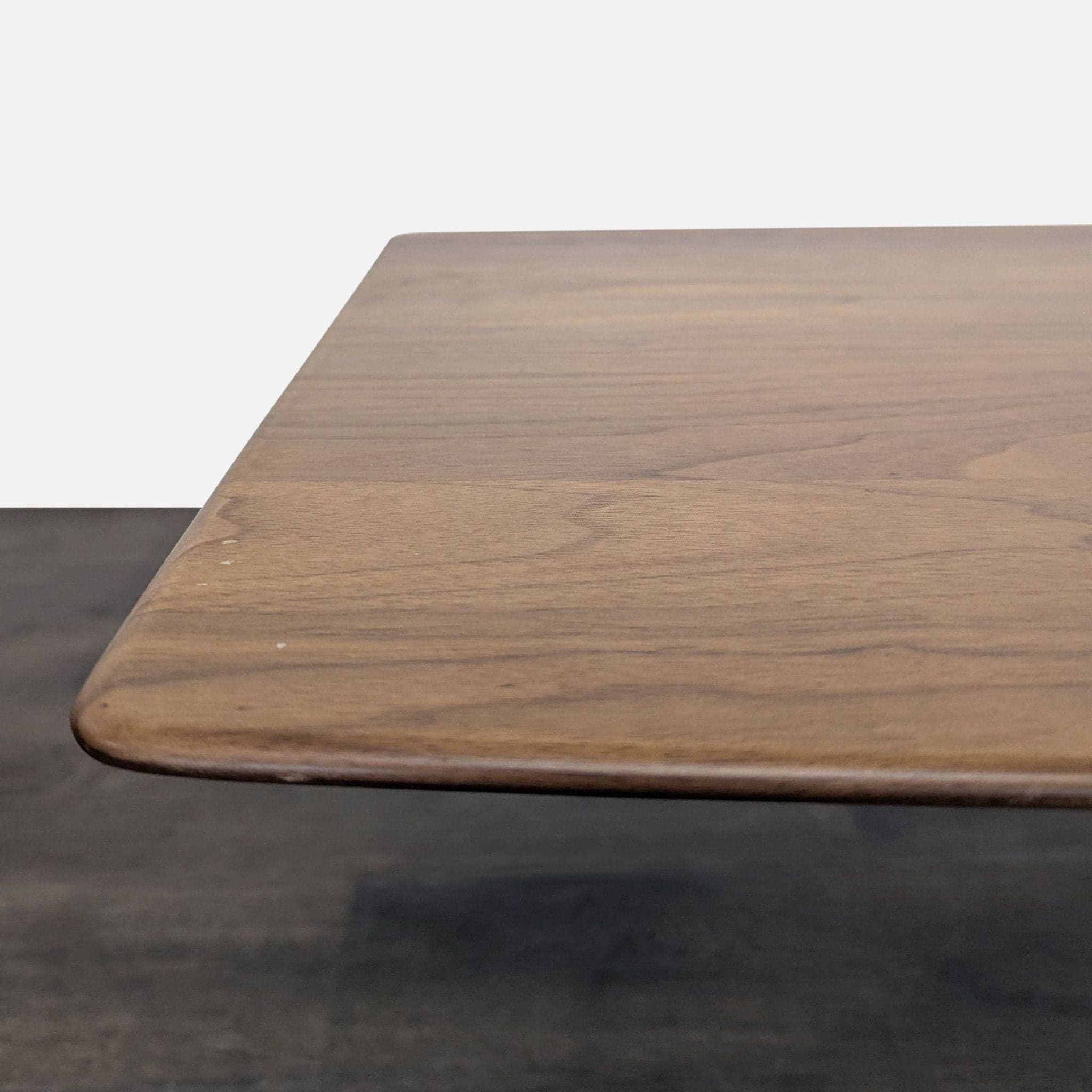 Flexform Side Table - Thumbnail 3