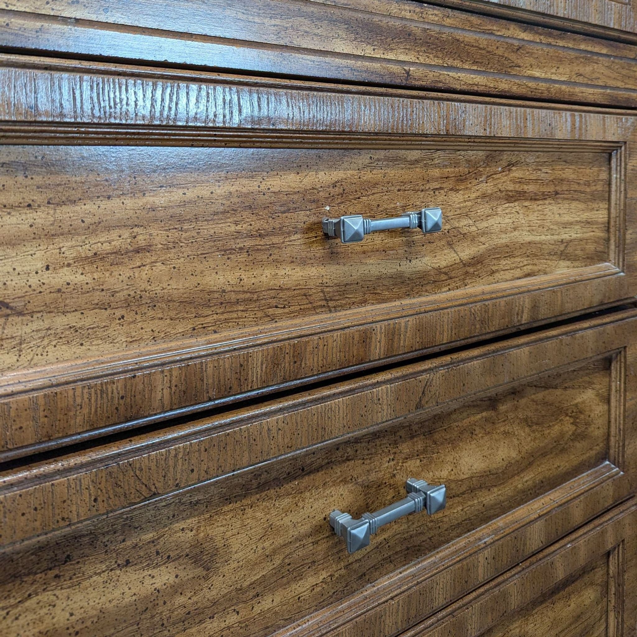 Classic 4-Drawer Wood Dresser with Silver Handles - Thumbnail 6