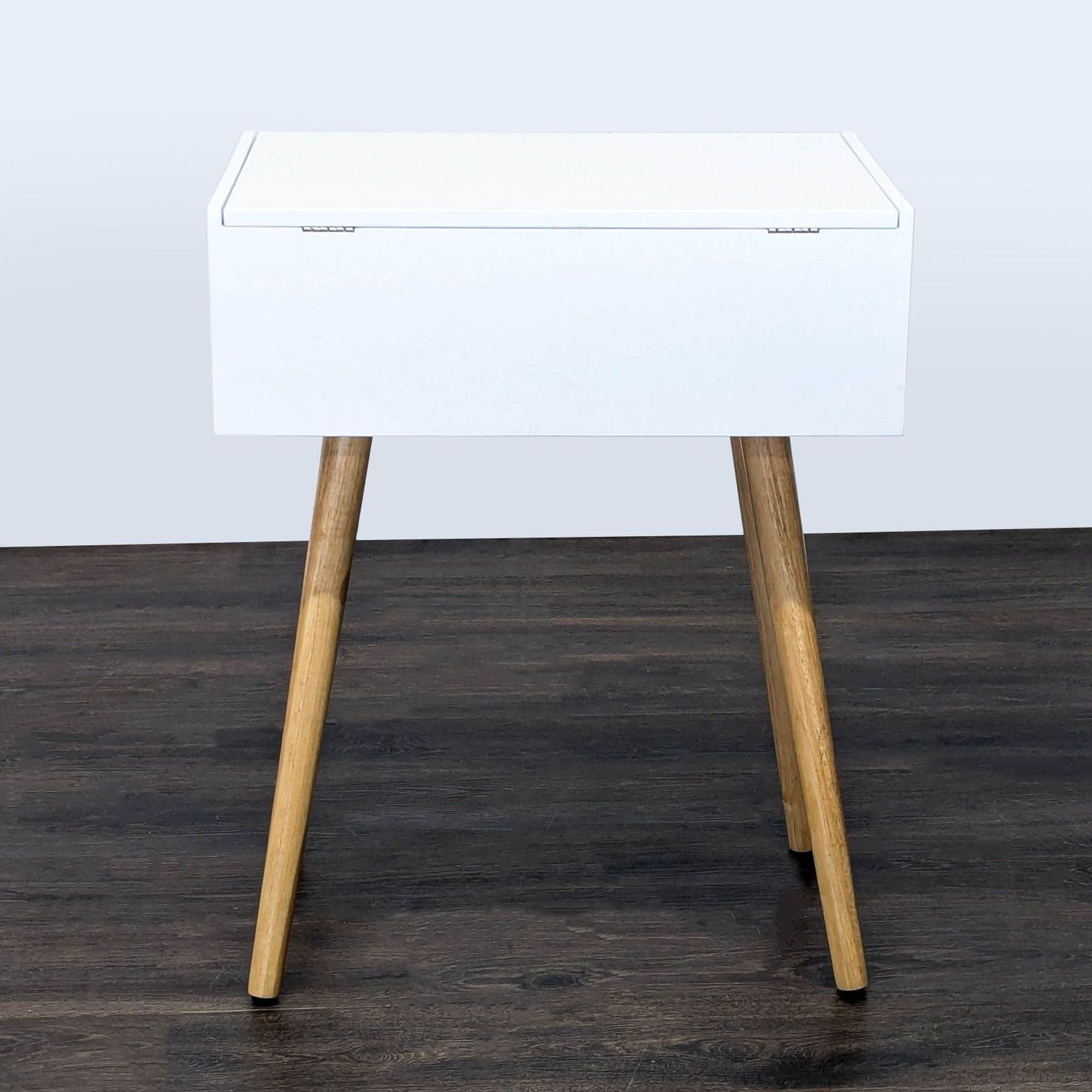 Mid-Century Style Vanity Table - Thumbnail 5