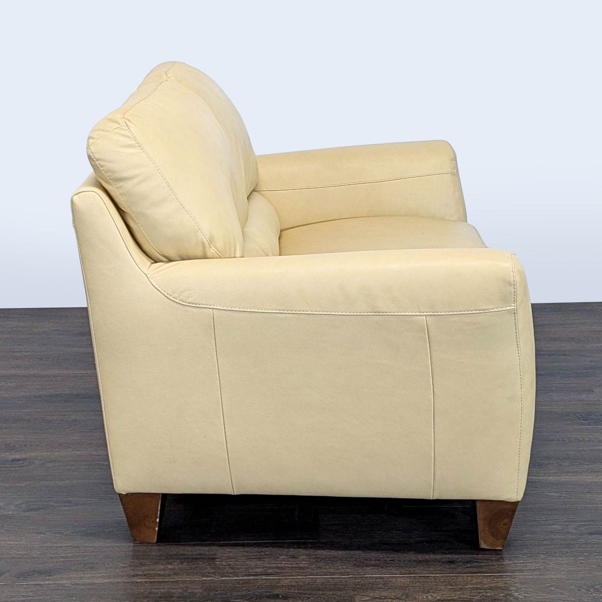Natuzzi Leather Loveseat – Modern and Comfortable Two-Seater Sofa - Thumbnail 2