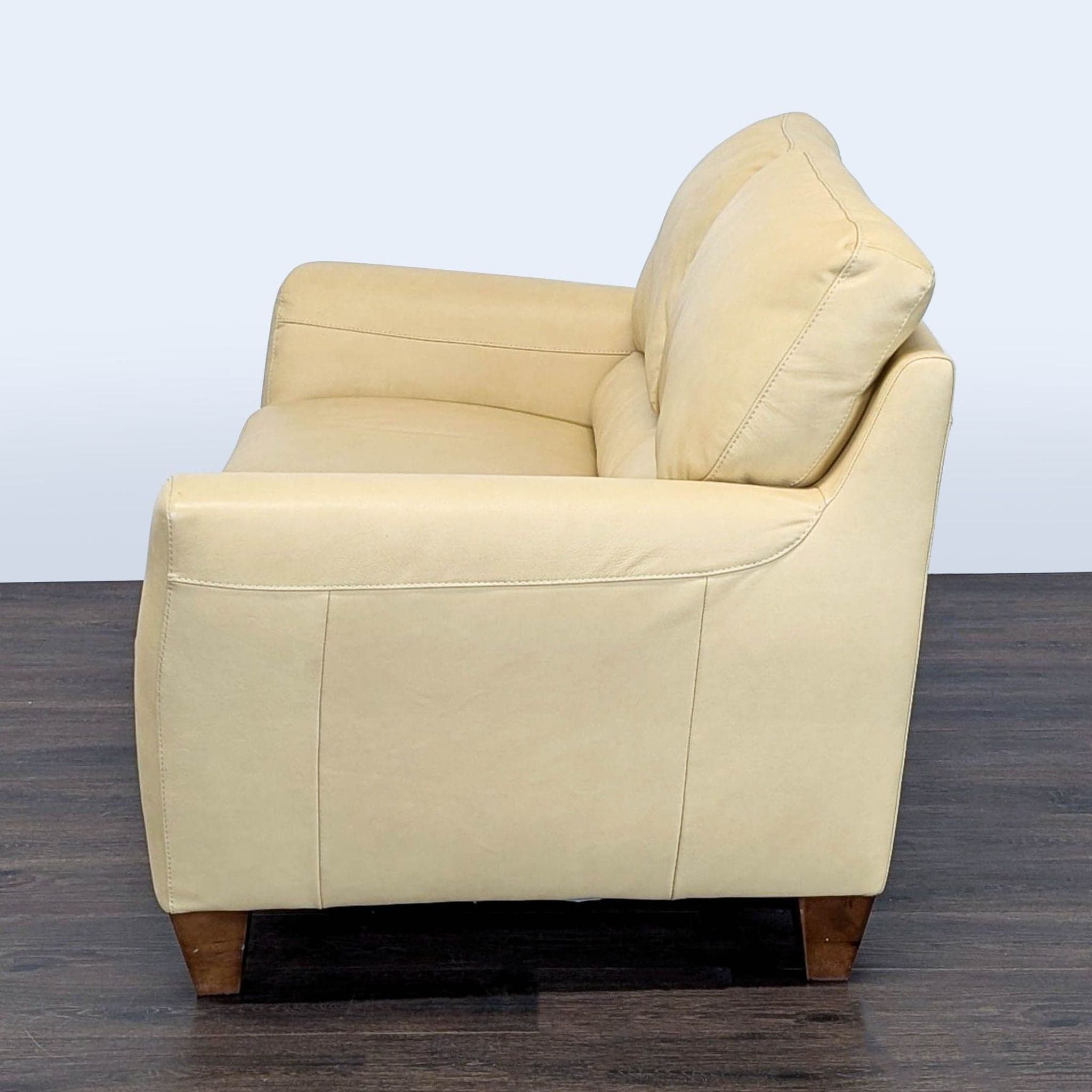 Natuzzi Leather Loveseat – Modern and Comfortable Two-Seater Sofa - Thumbnail 5