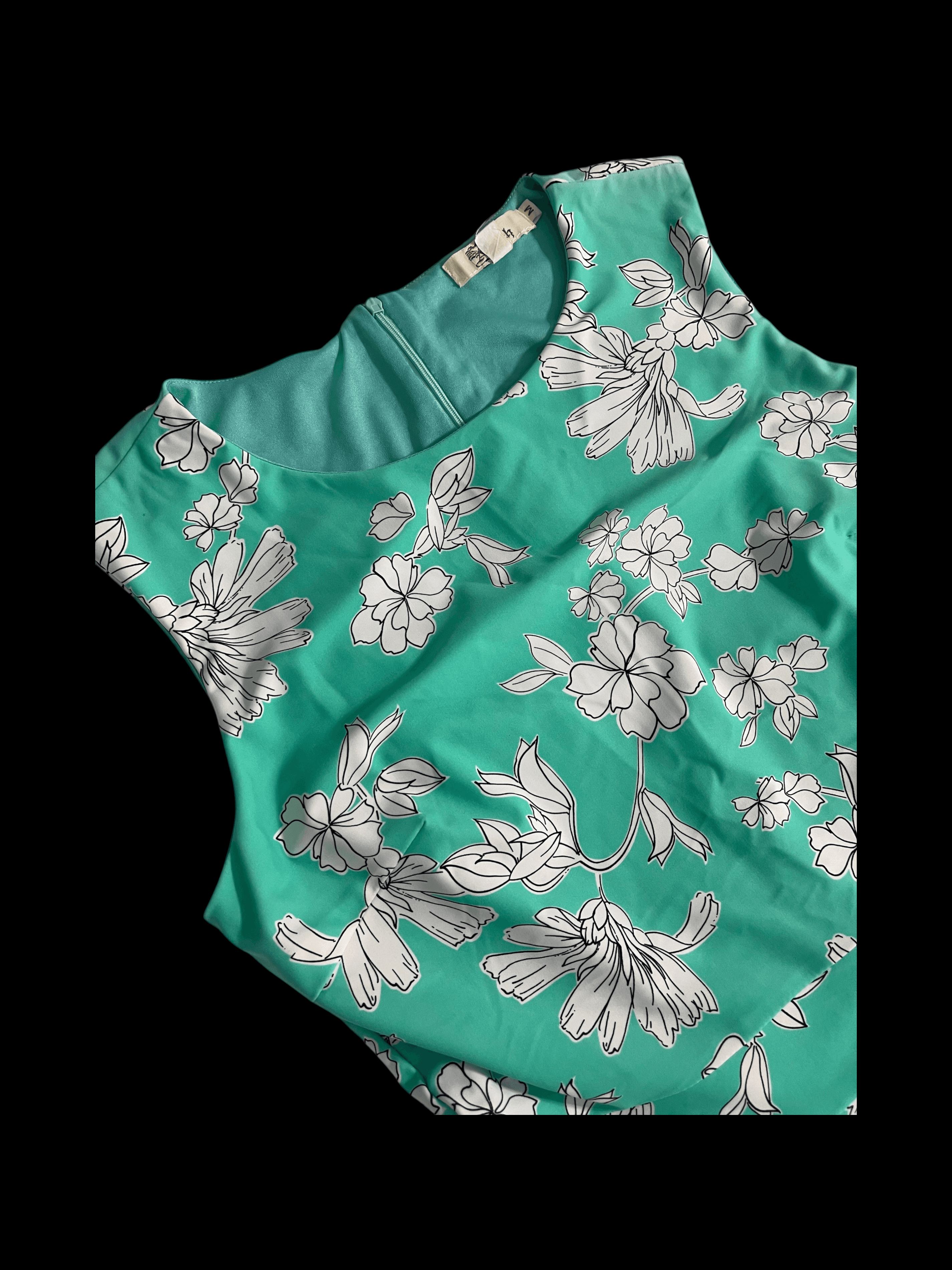 Aryeh Women’s Floral Shorts Romper size Medium - Thumbnail 8