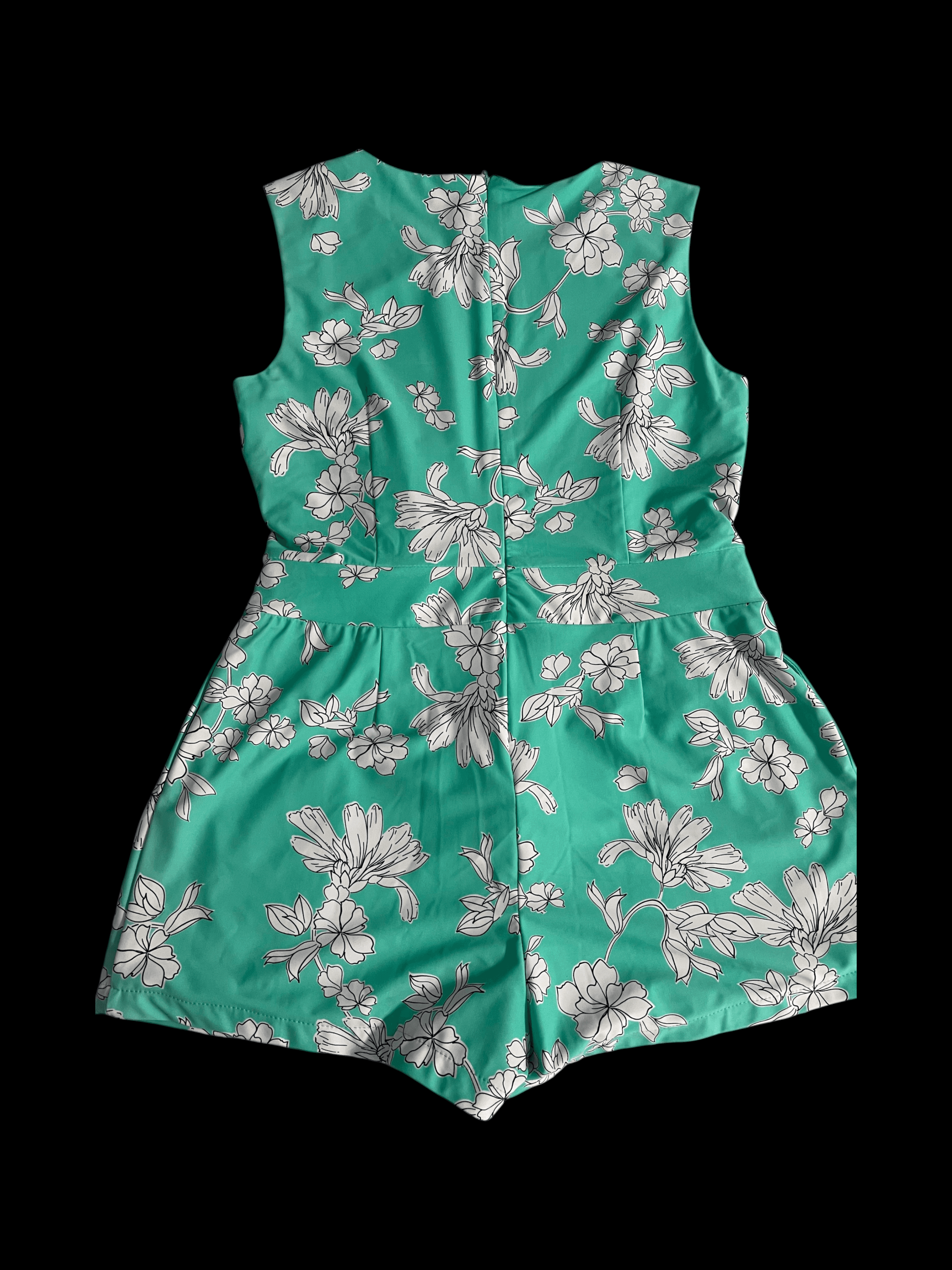 Aryeh Women’s Floral Shorts Romper size Medium - Thumbnail 2