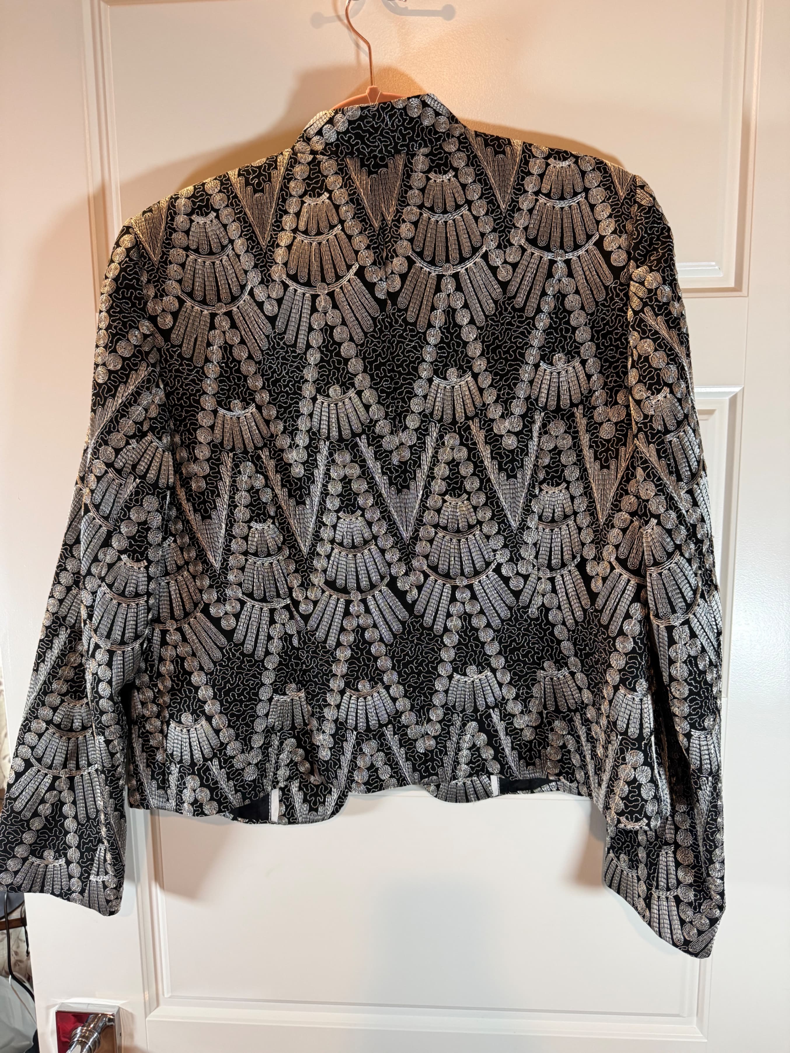 Black and Silver Embroidered Jacket Size 12 - Thumbnail 2