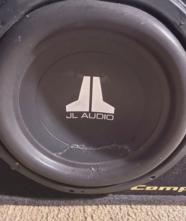 JL Audio 10-Inch Subwoofer in Kicker Comp Enclosure (Damaged Dust Cap) - Thumbnail 3