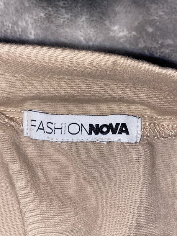 Fashion Nova Don't Rain On My Parade Khaki Cropped Zip-Up Windbreaker Jacket - Thumbnail 5