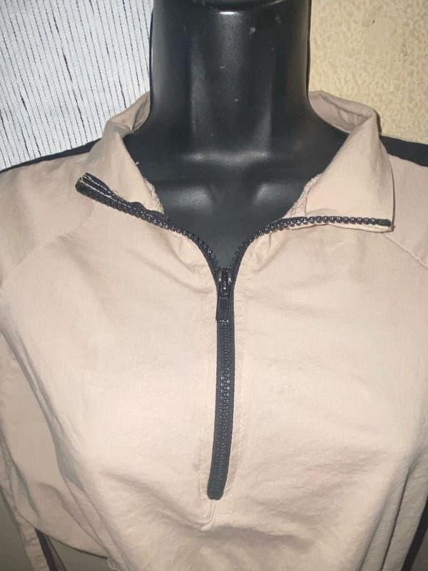 Fashion Nova Don't Rain On My Parade Khaki Cropped Zip-Up Windbreaker Jacket - Thumbnail 2