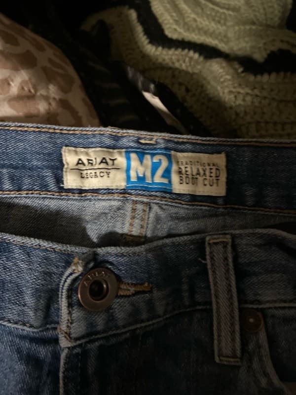Ariat M2 Legacy Traditional Relaxed Boot Cut Jeans 34x30 - Thumbnail 3