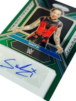 2024 Panini Prizm WWE Sensational Signatures Shotzi Blackheart #SS-SHO - Thumbnail 2